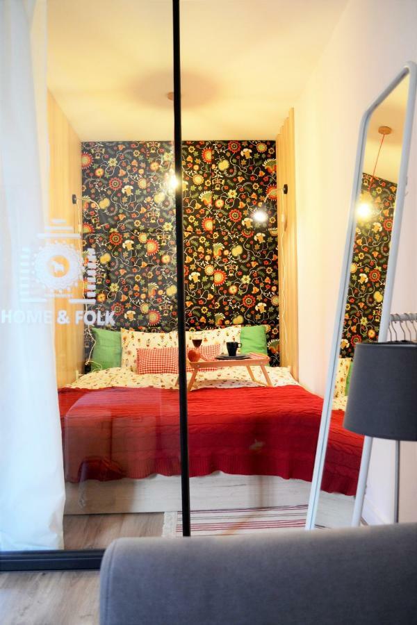 Home&Folk ชกลาร์สกา ปอเรมบา ภายนอก รูปภาพ